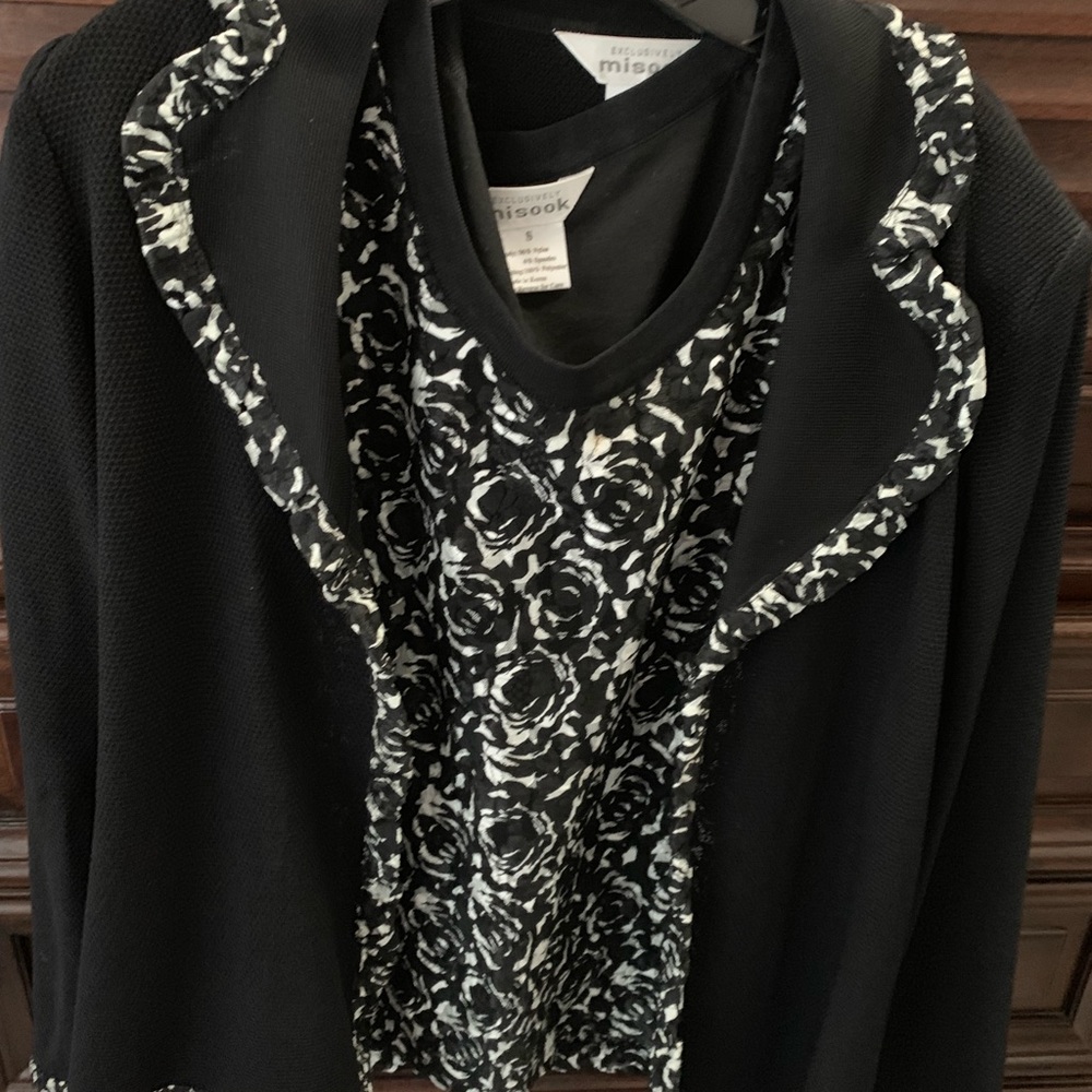 Light jacket with top